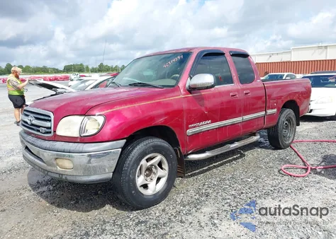 2000 Toyota Tundra Sr5 V8 z USA, uszkodzony, nr VIN 5TBRT3418YS104692
